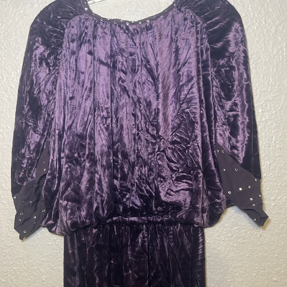 Juicy Couture Deep Purple Women's crushed velvet v-neck dress size medium - Picture 10 of 10